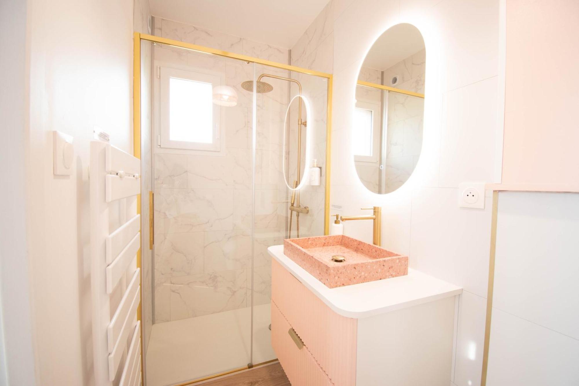 Studio Les 2 Fees - Jacuzzi - Deco Feerique Montfort-sur-Meu Extérieur photo